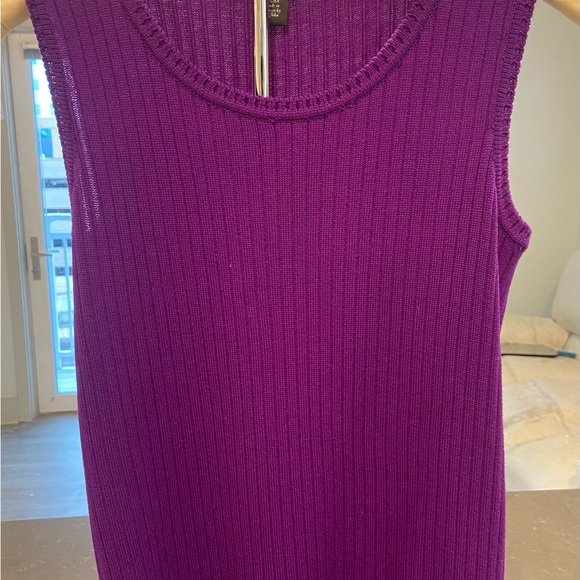 St. John tank top - Picture 2 of 10